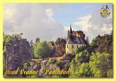 Hrad Vranov - Pantheon (žlutá, erb)